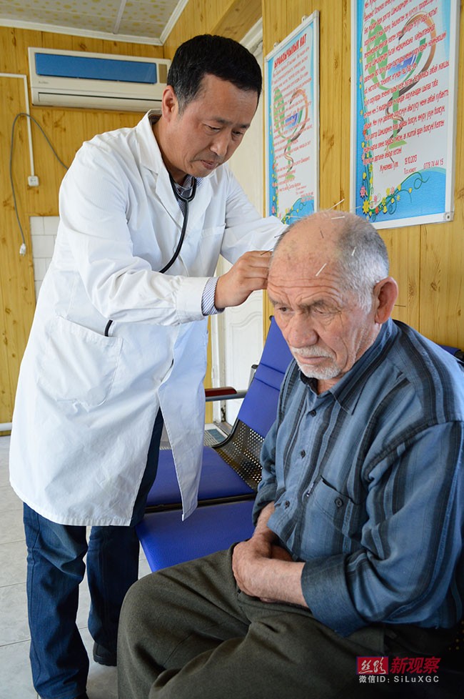 吉国新疆医生——“在哪里都是治病救人”
