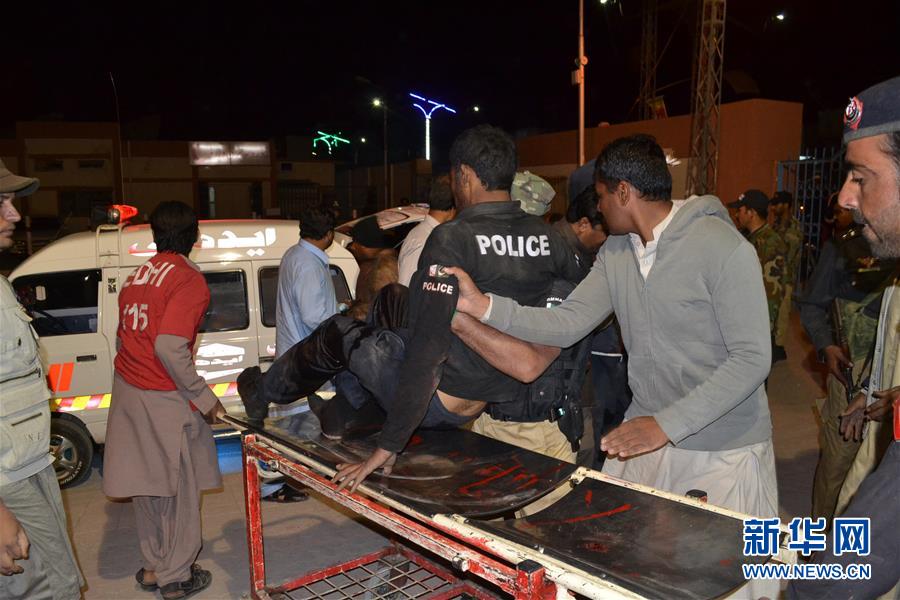 巴基斯坦一警察培训学院遭袭 200余名人质被劫持