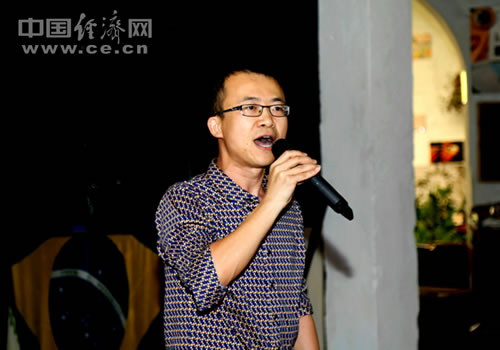 中国驻乌使馆举办2016年春节联谊会