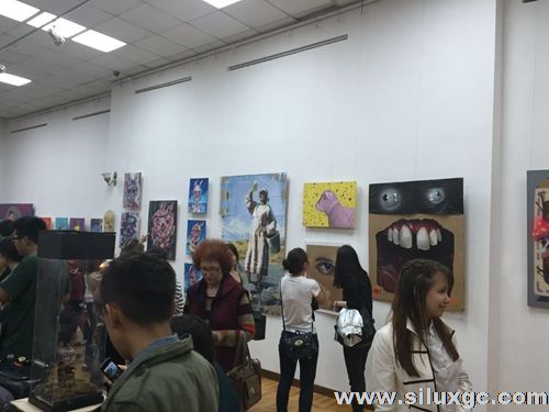 “博物馆之夜”点亮比什凯克人夜生活 日本音乐人助兴