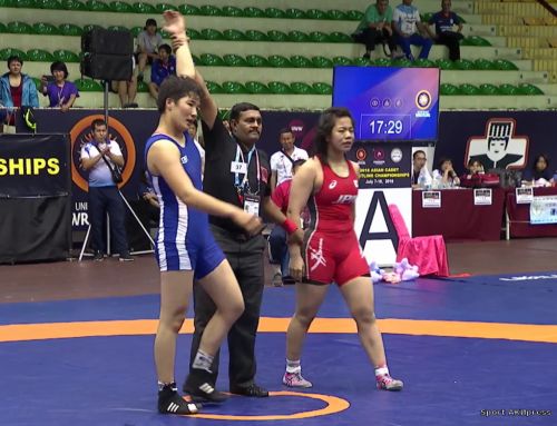 吉尔吉斯斯坦女选手2016年亚洲少年摔跤锦标赛夺魁