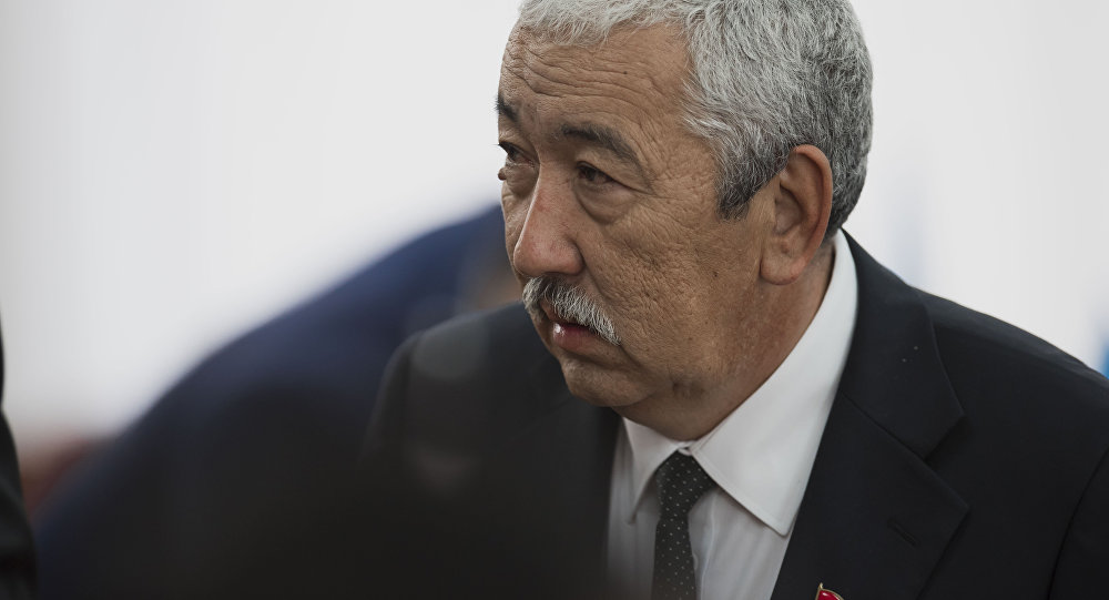 最高会议议员：苏联时期人们曾对明天充满信心