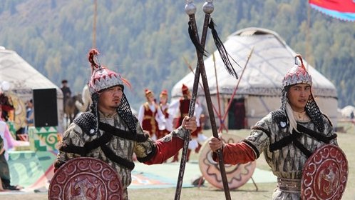 第二届游牧民族运动会民族帐篷营开营