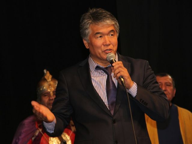 独立25年来吉尔吉斯斯坦的政客们都说了些什么