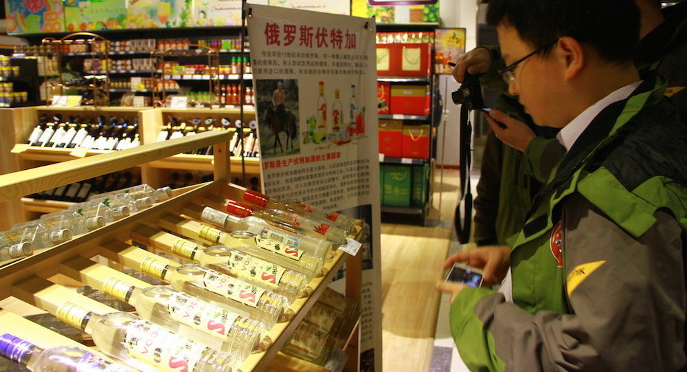 电商代表：比起国产食品 中国消费者一般更青睐俄罗斯食品