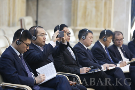 吉尔吉斯斯坦-中国政府间委员会的贸易和经济合作会议