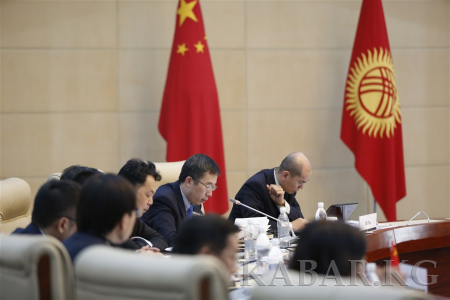 吉尔吉斯斯坦-中国政府间委员会的贸易和经济合作会议