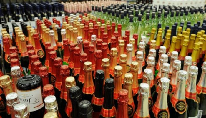 哈萨克斯坦2019年之前将逐步上调烟酒产品消费税