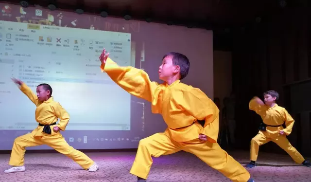 《丝路新观察》吉国奥什办周年庆典 当地官员：迫切需要中国的信息