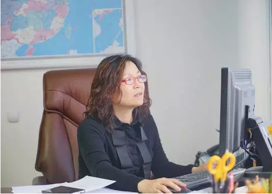 孔子学院将《丝路新观察》报当做高年级教材 推进中吉文化交流硕果累累
