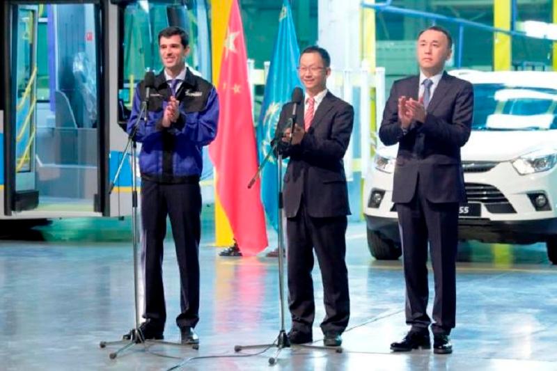 科斯塔奈汽车制造厂将扩大同中国汽车工业厂商的经济技术合作