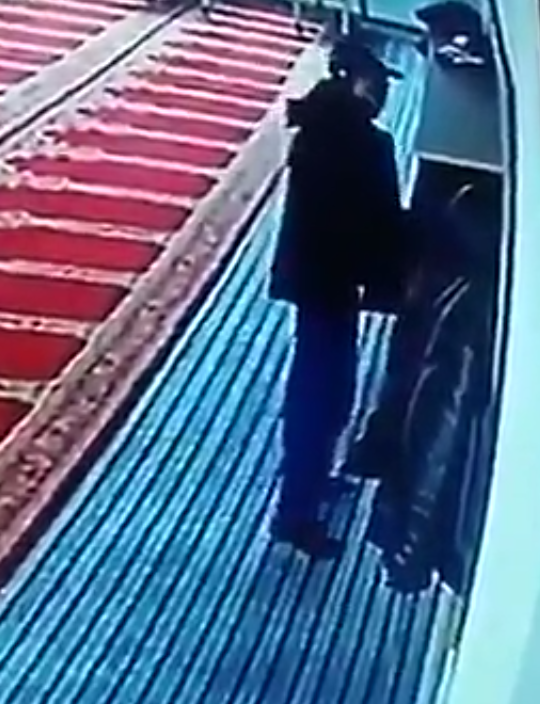 吉国清真寺现扒手