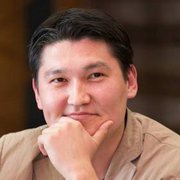 在吉尔吉斯该不该给官员送礼，该送什么？