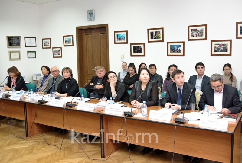 哈国专家分析哈中贸易下降原因   新丝绸之路将带来积极影响