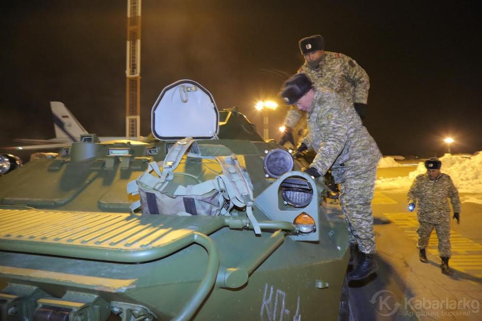 俄罗斯交付吉尔吉斯斯坦20辆BTR-70M