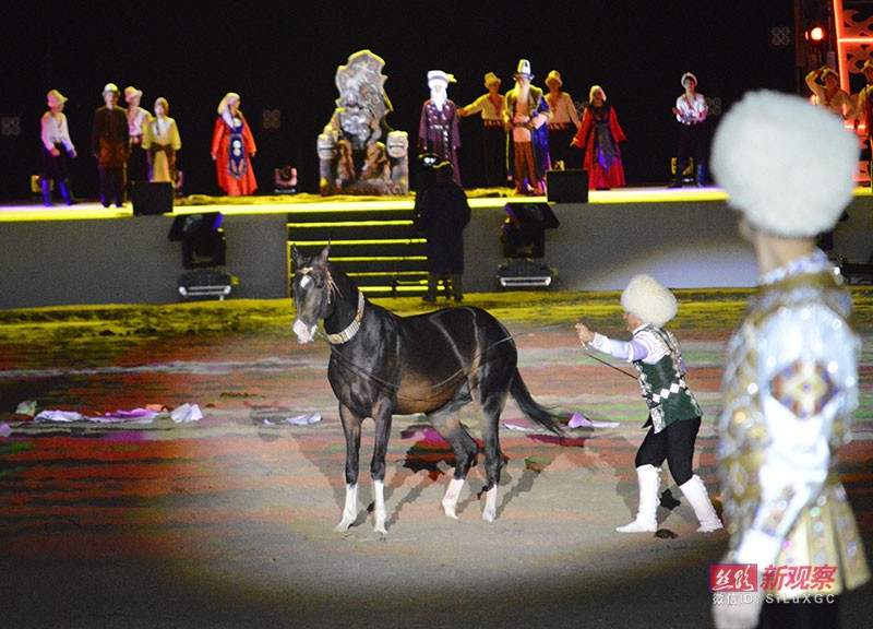 游牧民族的“奥林匹克”第二届世界游牧民族运动会开幕