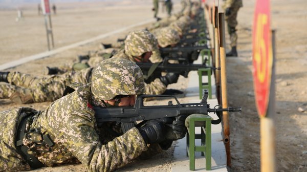 吉国特种部队和山地步兵赴中国参加上合组织演习